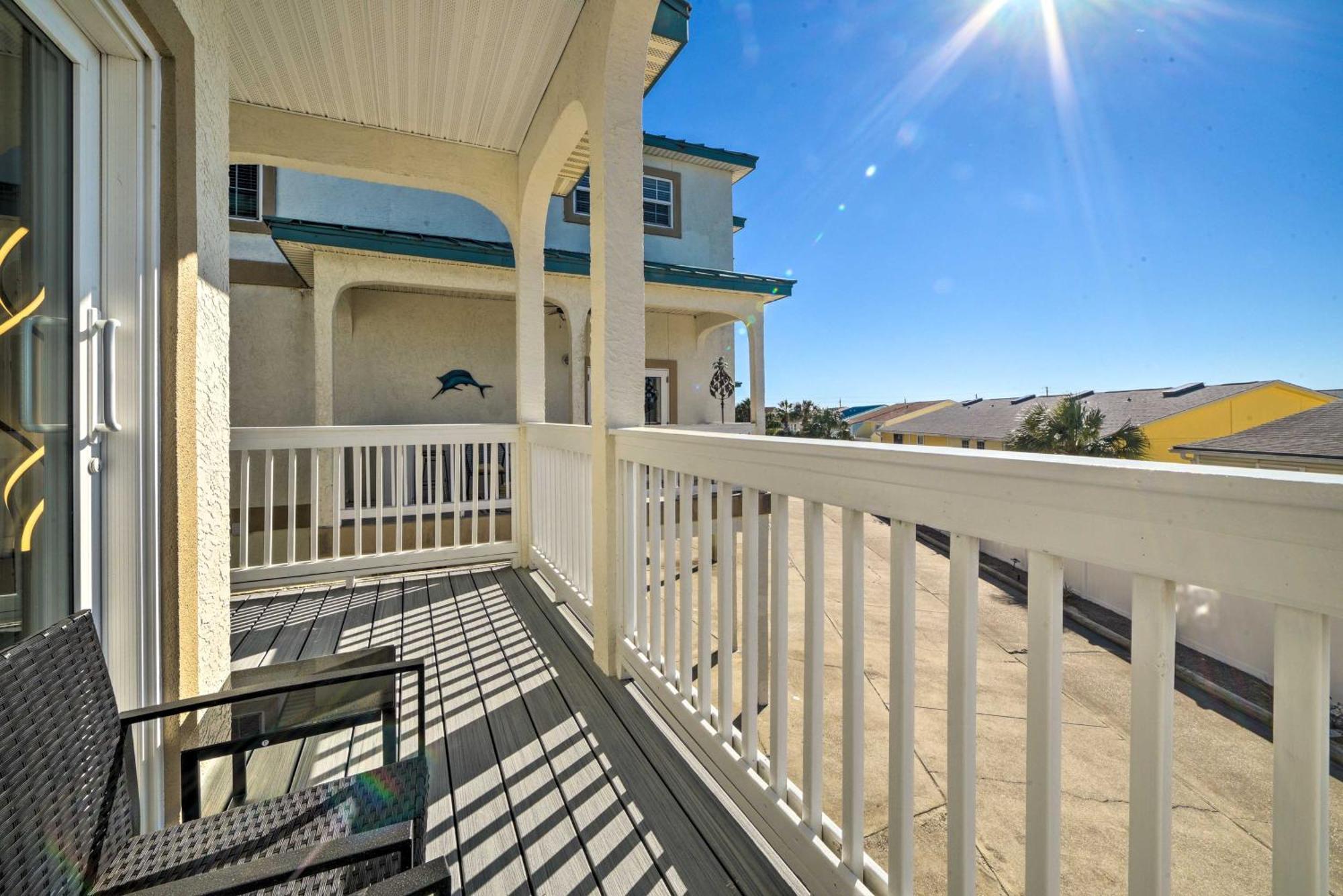 Sunny Pcb Home With Balcony Steps To The Beach! Panama City Beach Buitenkant foto